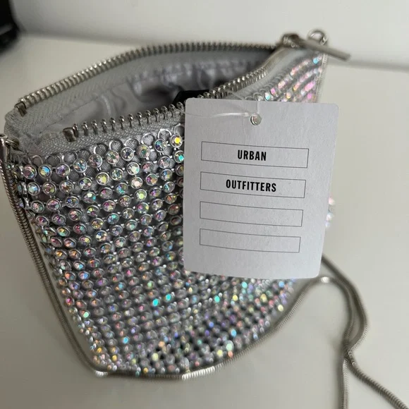 Mini Bag from Urban Outfitters - Picture 4 of 8